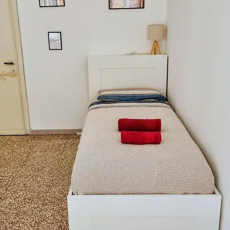 Casa Manli - In Affitto בית אירוח *